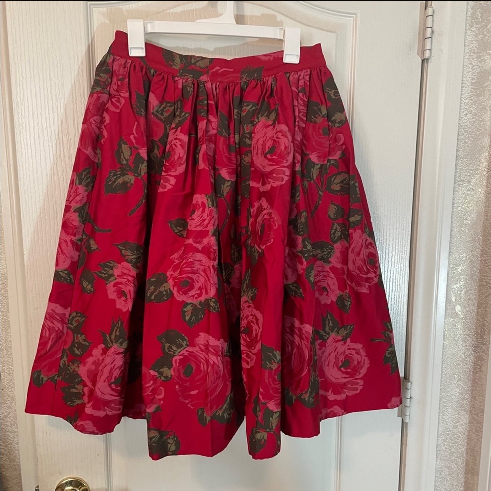 Vixen by Micheline Pitt red roses skirt large new